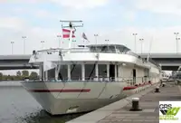 Navio de cruzeiro à venda