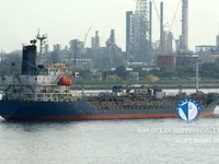 Navio-tanque de óleo/produtos químicos à venda