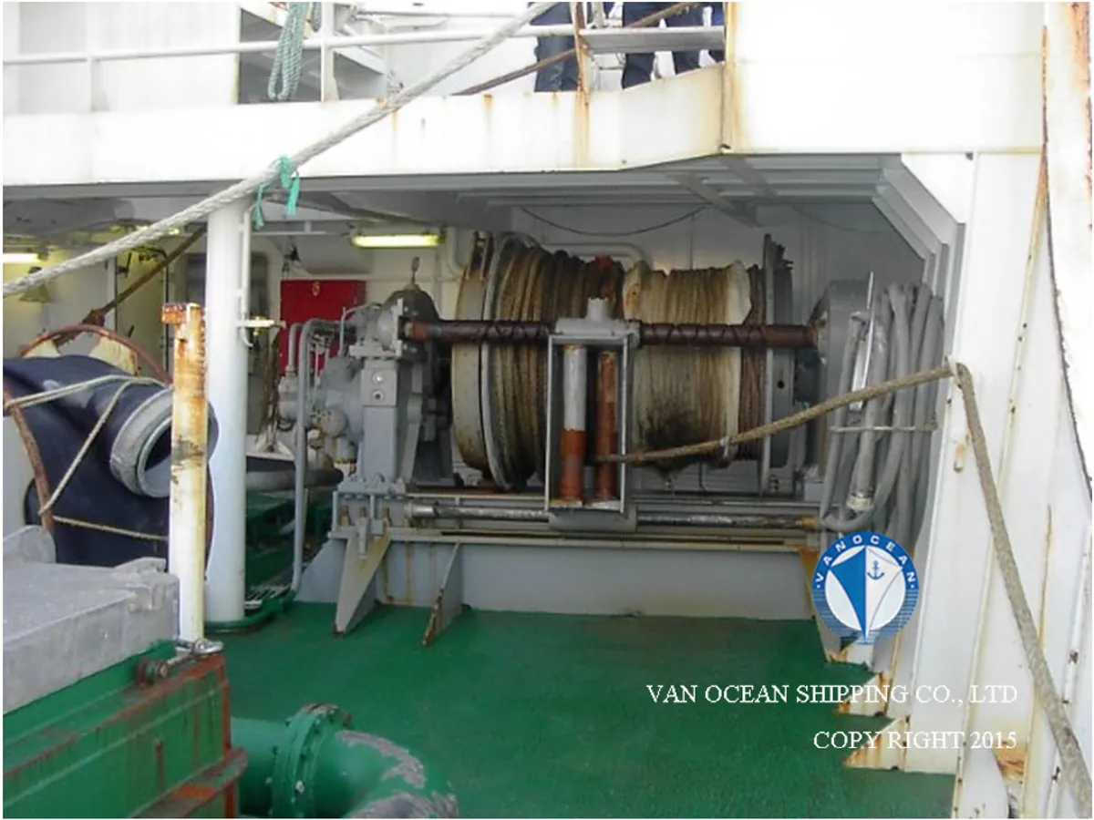 Navio de pesca de arrasto à venda