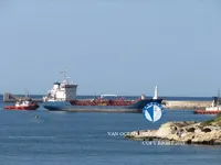 Navio-tanque de óleo/produtos químicos à venda