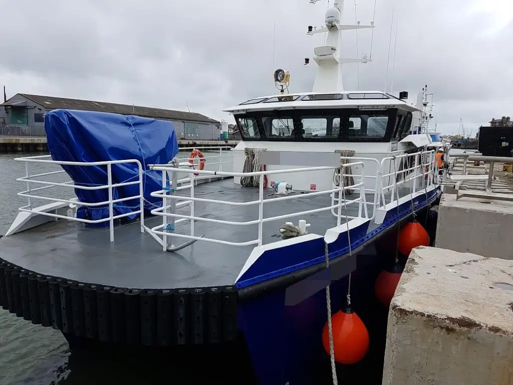 Navio de serviço para parques eólicos à venda