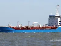 Navio-tanque de óleo/produtos químicos à venda