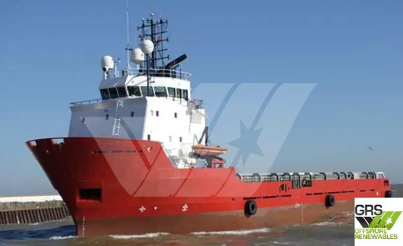 Navio de abastecimento à venda