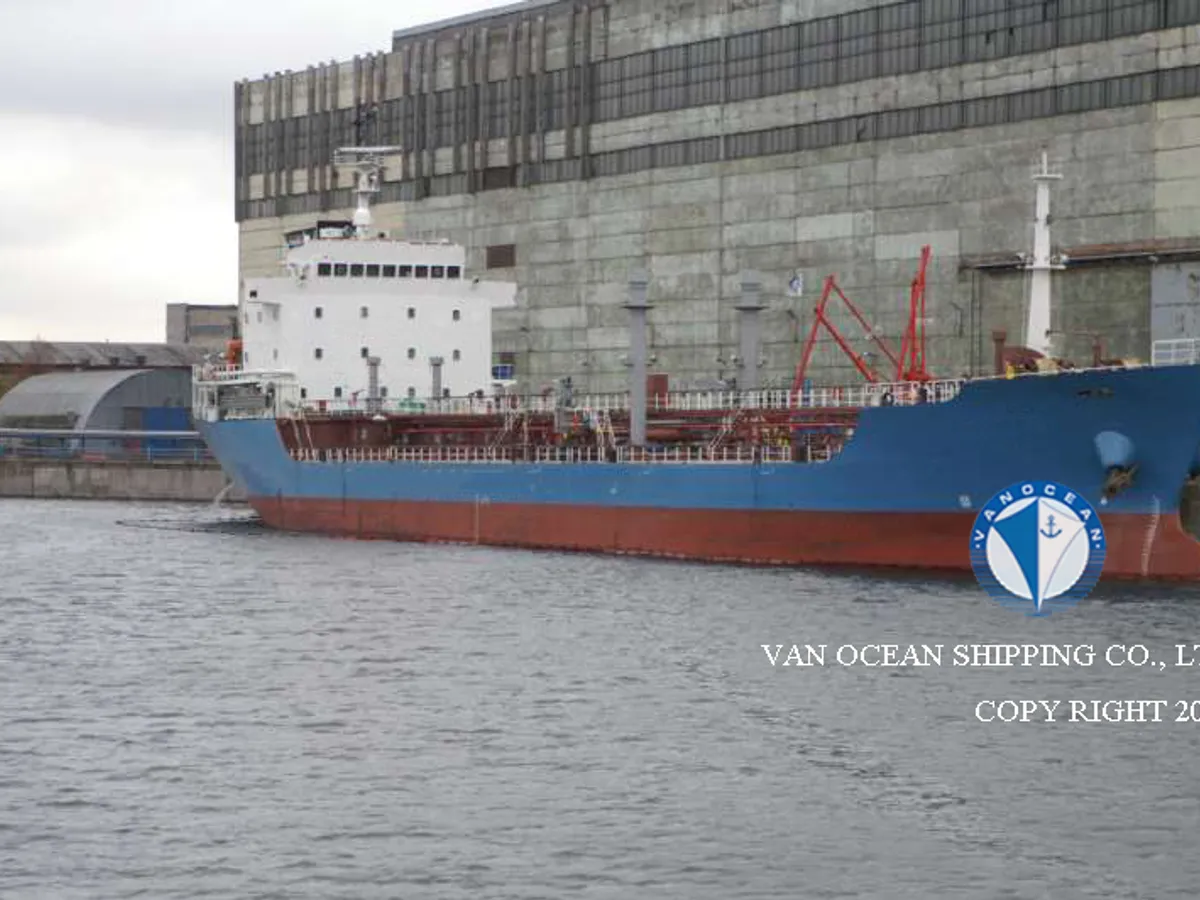 Navio-tanque de óleo/produtos químicos à venda