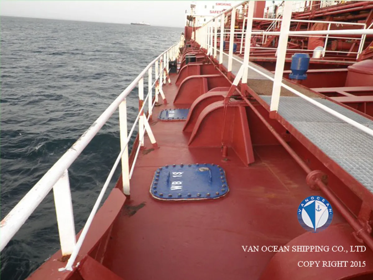 Navio-tanque de óleo/produtos químicos à venda