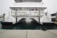 Catamarã à venda