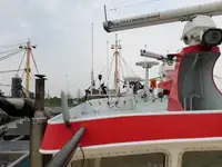 Navio de pesca de arrasto à venda