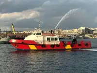 Barco da tripulação à venda