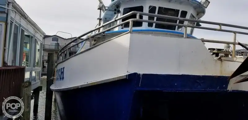 Catamarã à venda