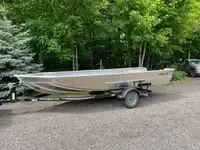 Barcos de trabalho à venda