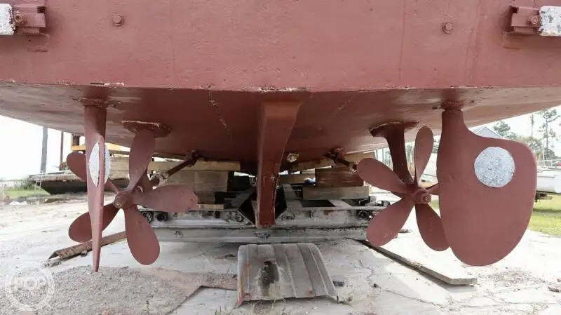 Navio de patrulha à venda