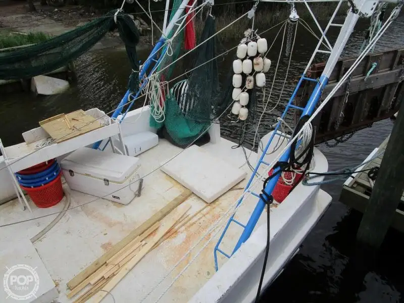 Navio de pesca de arrasto à venda