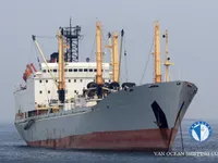 Navio frigorífico à venda