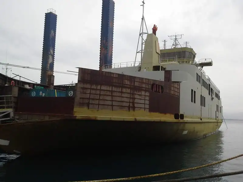 Navio de transporte de passageiros (Ferry) à venda