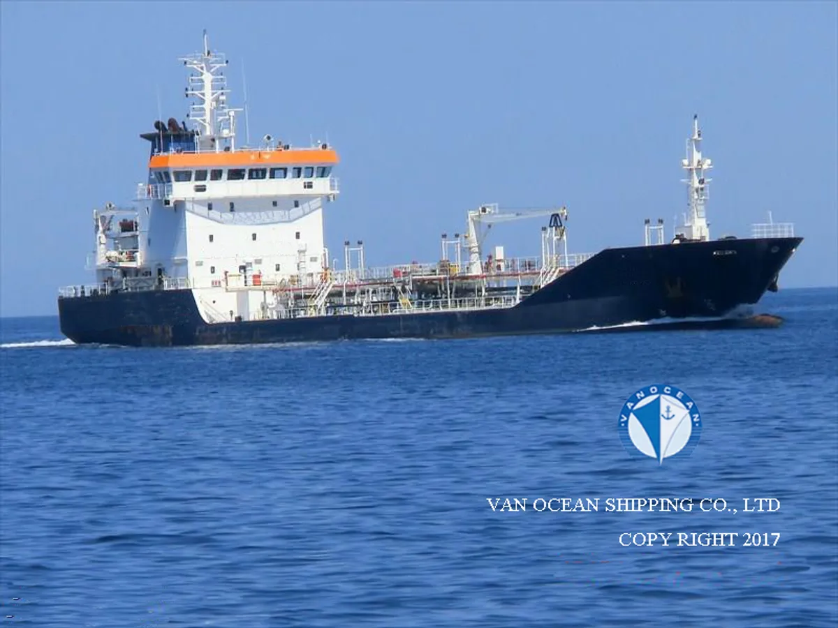 Navio-tanque de óleo/produtos químicos à venda