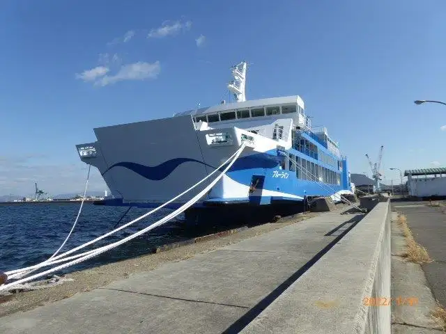 Navio de transporte de passageiros (Ferry) à venda