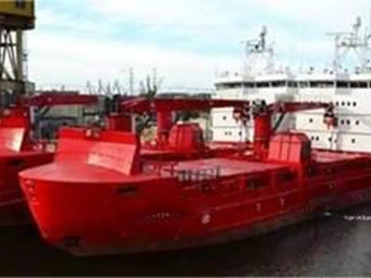 Navio frigorífico à venda