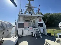 Navio de patrulha à venda