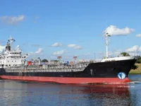 Navio-tanque de óleo/produtos químicos à venda