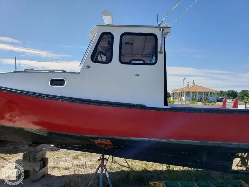 Navio de processamento de peixe à venda
