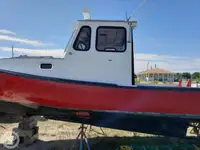 Navio de processamento de peixe à venda