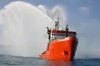 Rebocador à venda