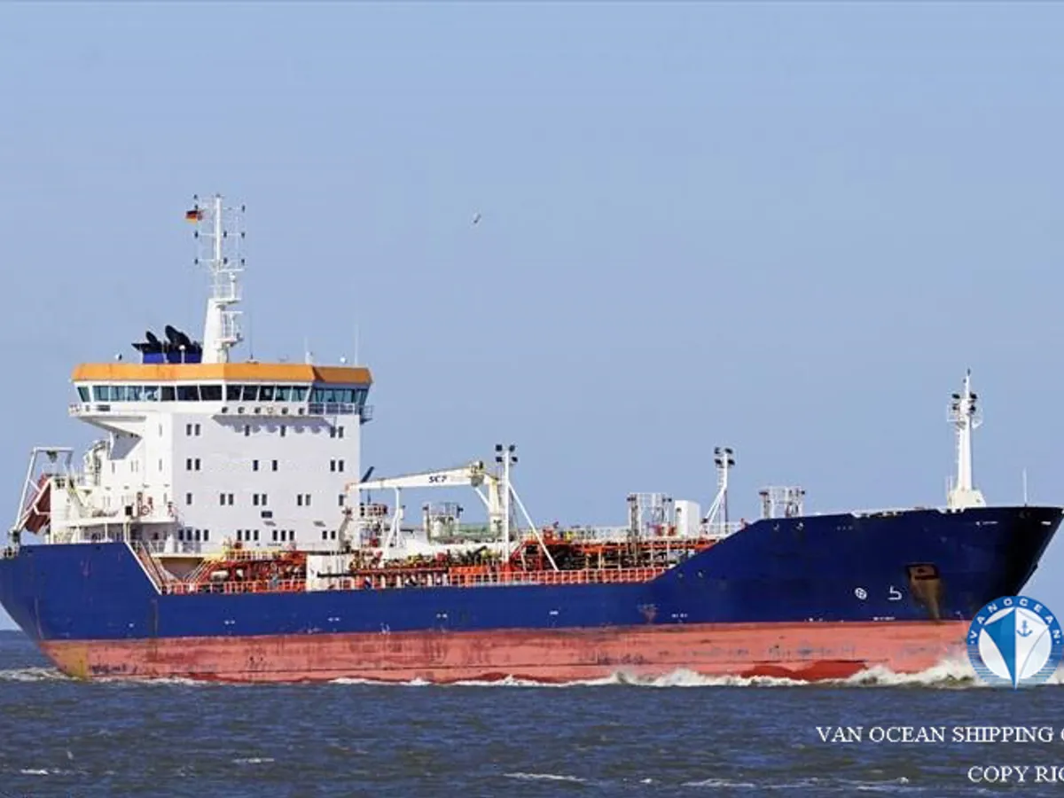 Navio-tanque de óleo/produtos químicos à venda
