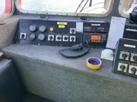 Barco de tripulação à venda