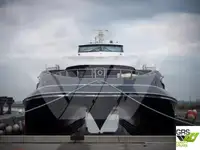 Navio de passageiros à venda