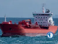 Navio-tanque de óleo/produtos químicos à venda