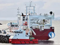 Navio de pesca de arrasto à venda