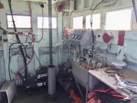 Balsa de desembarque, tanque à venda