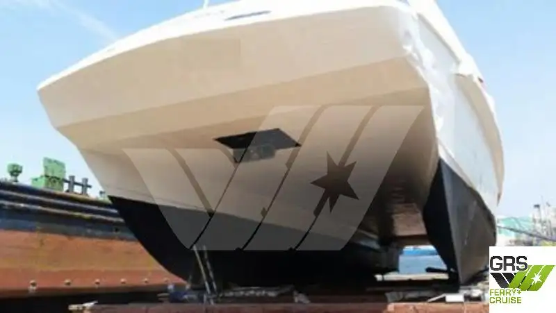 Navio de cruzeiro à venda