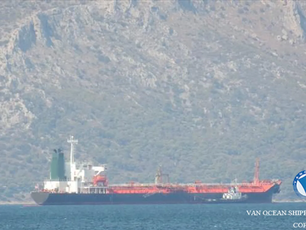 Navio-tanque de óleo/produtos químicos à venda