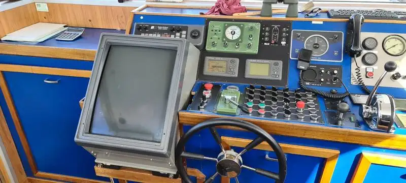 Navio-tanque de óleo/produtos químicos à venda