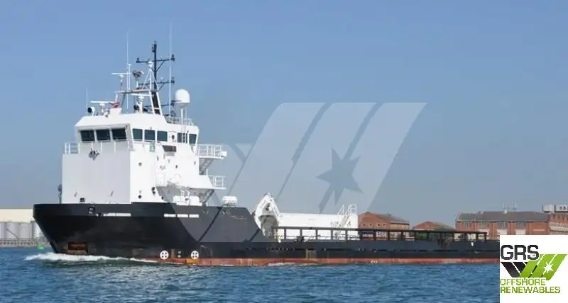 Navio de abastecimento à venda