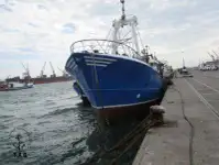 Navio de pesca de arrasto à venda