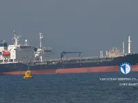 Navio-tanque de óleo/produtos químicos à venda