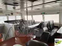Navio de passageiros à venda