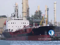 Navio-tanque de óleo/produtos químicos à venda