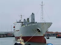 Navio frigorífico à venda