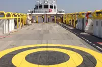 Navio porta-contêineres à venda