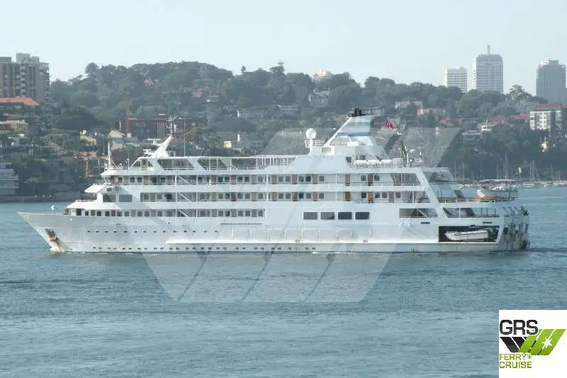 Navio de cruzeiro à venda