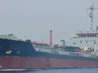 Navio-tanque de óleo/produtos químicos à venda