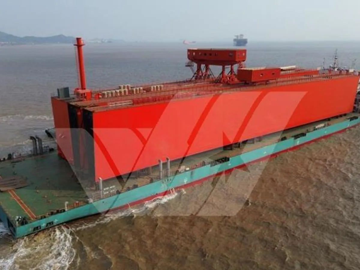 Navio de carga seca à venda