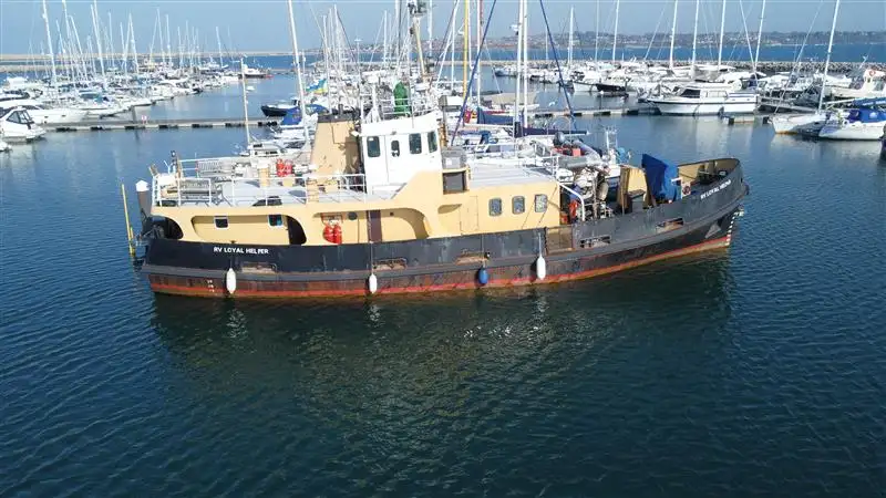 Barcos de trabalho à venda