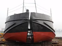 Barcaça à venda