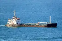 Oil/Chemical tanker à venda