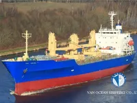 Navio frigorífico à venda