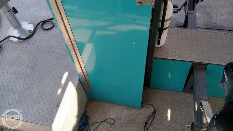 Navio porta-contêineres à venda